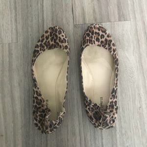Mossimo Leopard Flats